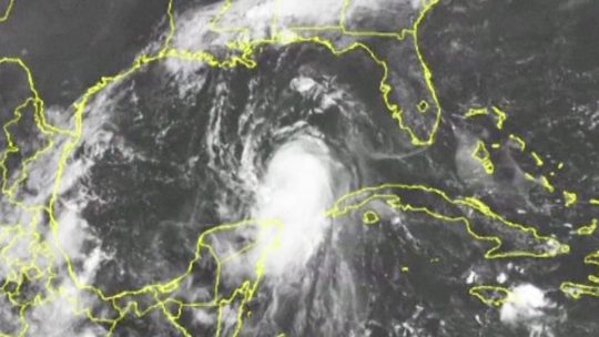 Huracán Laura podría convertirse en tormenta de categoría 4