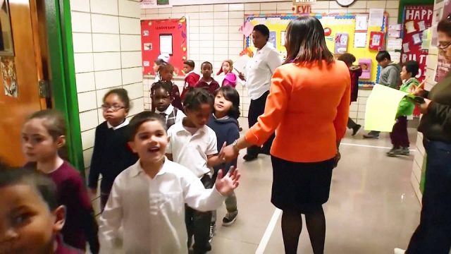 La ciudad de Nueva York pospone reapertura de centros educativos