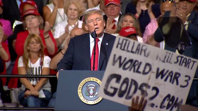 Trump ataca a inmigrantes y a los medios durante mitin en Florida