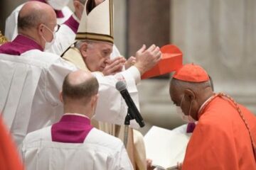 El arzobispo de Washington es confirmado cardenal por el Papa