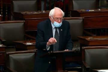 Sanders a obstaculizar proyecto de ley del Pentágono a menos que el Senado vote por pagos directos de 2.000 dólares