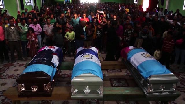 Repatrían de México a Guatemala los restos de 16 refugiados asesinados