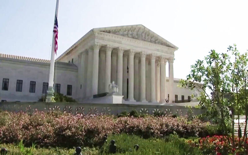 Legisladores demócratas proponen un proyecto de ley para ampliar el número de jueces de la Corte Suprema de EE.UU.