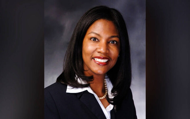 Tishaura Jones, la primera mujer afroestadounidense elegida alcaldesa de Saint Louis