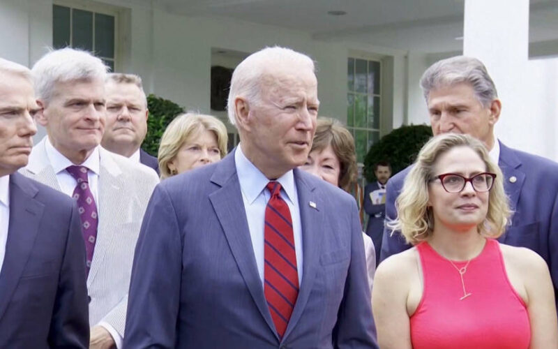 Biden alcanza un acuerdo con el Senado de EE.UU. sobre proyecto de ley