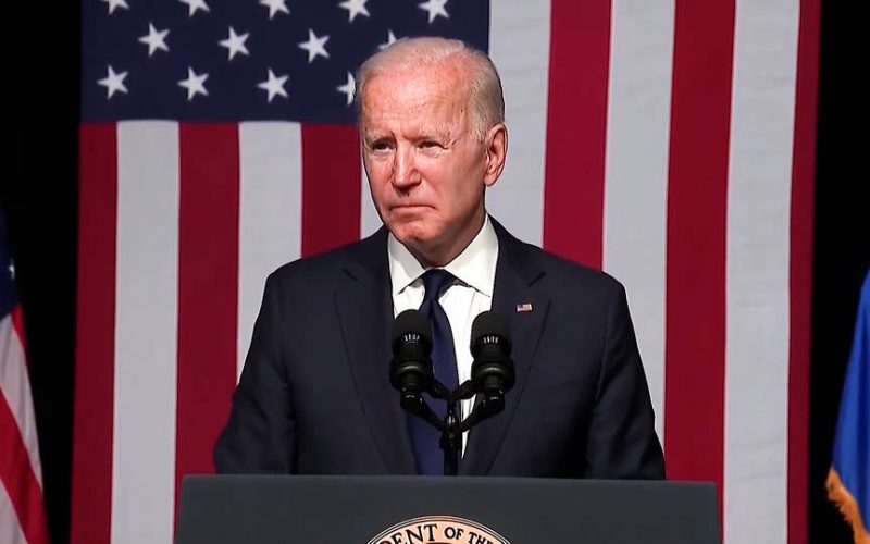 Biden se pronuncia sobre los derechos electorales y la brecha económica y racial en el centenario de la Masacre Racial de Tulsa