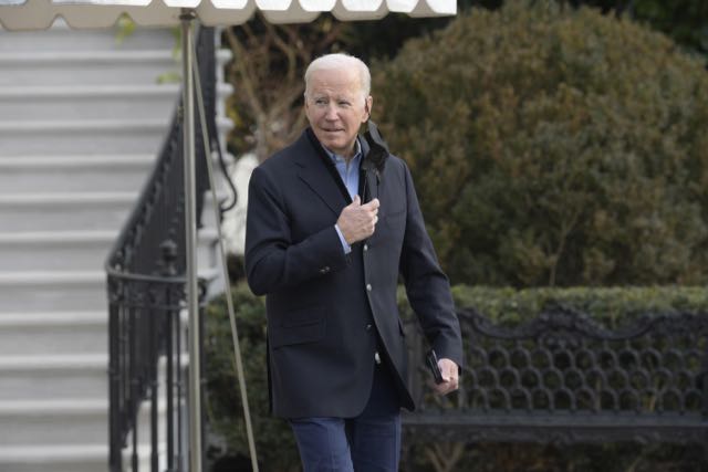 El presidente Biden viaja a Kentucky