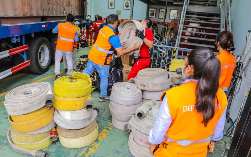 Bomberos de EE.UU. viajarán a Perú después de donar equipos de rescate 