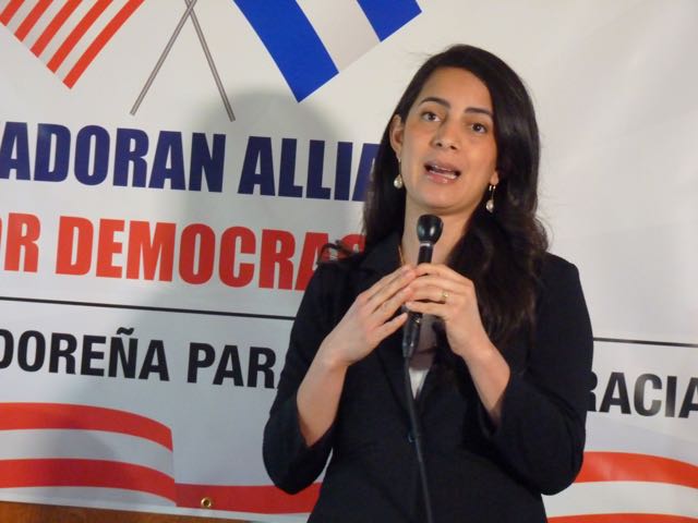 Diputada Claudia Ortiz: “Necesitamos construir un proyecto de nación para sacar a El Salvador adelante”