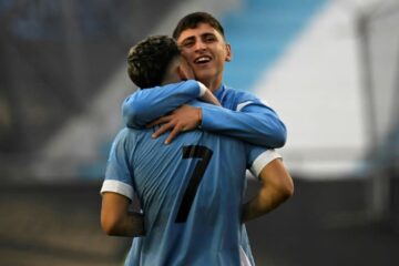 Entre Uruguay e Italia saldrá el campeón del Mundial Sub20