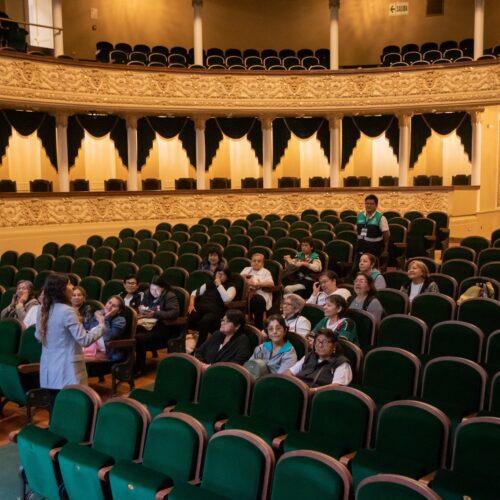 Cerca de 6 mil personas ya han visitado teatros municipales