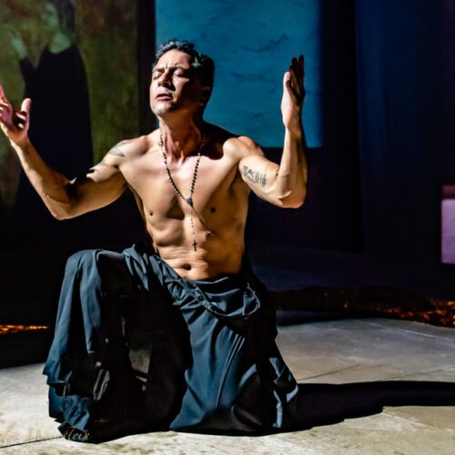 Hay que ver Baño de luna en el Teatro GALA