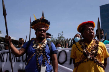 El pueblo siekopai del Amazonas recupera sus tierras ancestrales