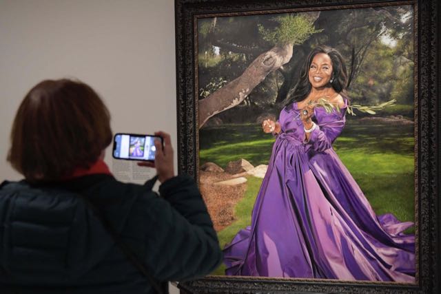 Imagen de Oprah Winfrey en la Galería Nacional de Retratos en Washington, D.C.