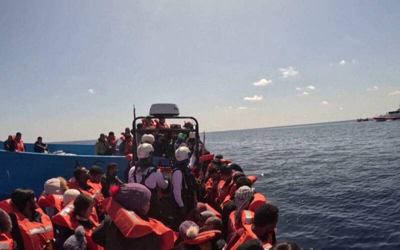 Médicos Sin Fronteras: Guardia Costera de Libia frustra rescate de 170 migrantes en el Mediterráneo