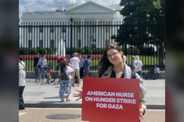 “El silencio es complicidad”: enfermera de Nueva York inicia huelga de hambre frente a la Casa Blanca