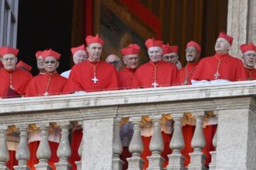 Costo del cónclave