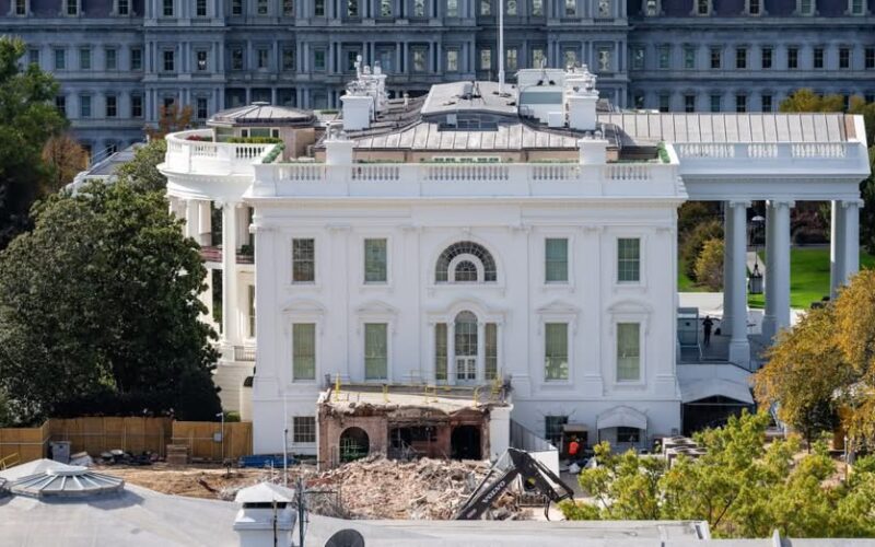Exigen mayor transparencia respecto a donantes para construir salón de baile en la Casa Blanca