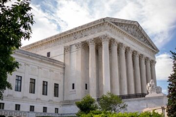 La Corte Suprema falla en contra de un distrito de mayoría negra en Luisiana, asestando un golpe a la Ley de Derechos Electorales