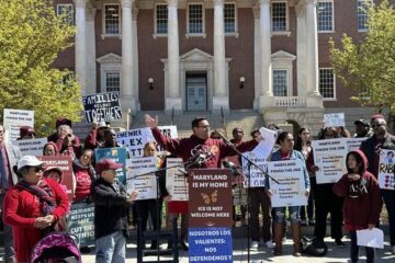 VICTORIA: We Are CASA celebra la aprobación de la Ley de Confianza Comunitaria y la Ley de Protección de Datos