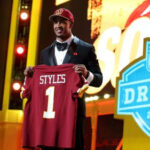 Los Commanders seleccionan al linebacker de Ohio State, Sonny Styles, con la 7.ª elección del Draft de la NFL