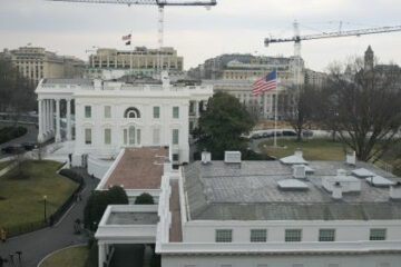 La Casa Blanca califica al nuevo salón de baile como una necesidad de seguridad nacional «vital» para la seguridad de la familia Trump
