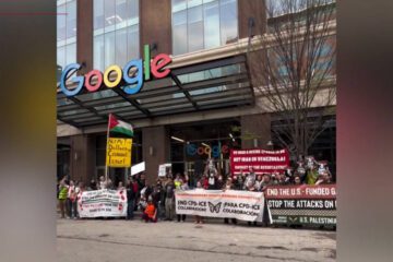 Protestan en todo EE.UU. en el Día de la Declaración de Impuestos