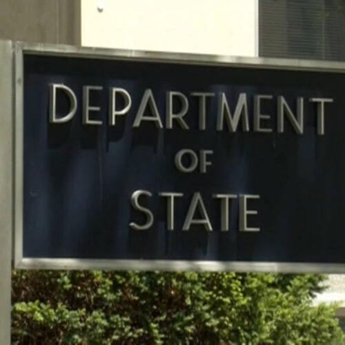 EE.UU. impone nuevas normas que ordenan negar visas a inmigrantes que temen regresar a sus países de origen