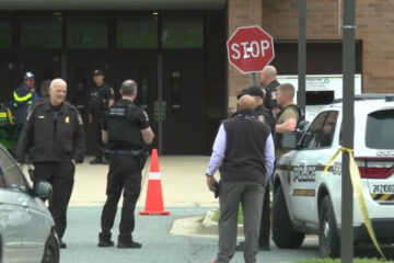 Joven baleado durante una pelea en el estacionamiento de una escuela secundaria en Silver Spring