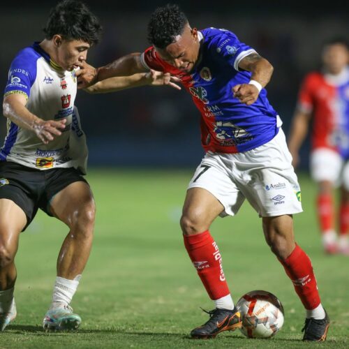 Fútbol salvadoreño: FAS y Águila a revivir un clásico nacional