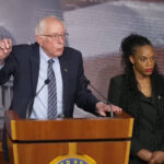 El senador Bernie Sanders y la congresista Summer Lee presentan una nueva legislación para abolir los supercomités de acción política