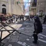 Manifestantes en Bolivia piden la dimisión del presidente Rodrigo Paz Pereira