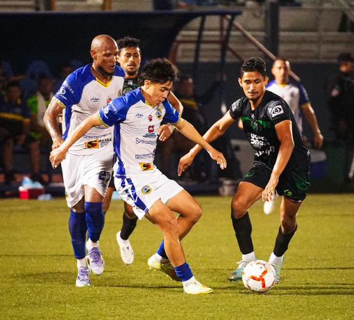 Fútbol salvadoreño: Oriente y occidente definirán a los finalistas del Torneo Clausura 2026