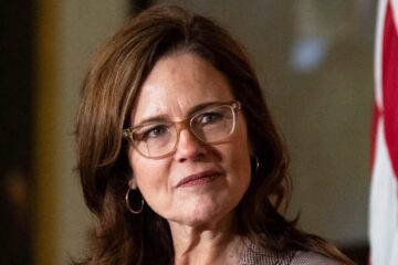 La casa de la jueza de la Corte Suprema Amy Coney Barrett, blanco de un aparente incidente de «swatting»
