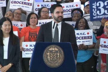 El alcalde de Nueva York anuncia la primera tienda de comestibles de propiedad municipal en el distrito del Bronx