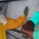 La OMS afirma que hay 600 casos sospechosos de ébola y 139 posibles muertes relacionadas con la enfermedad en Congo y Uganda