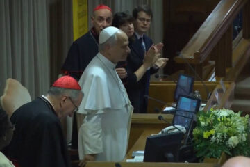 El papa León XIV publica una encíclica en la que advierte que la inteligencia artificial debe estar al servicio de la humanidad