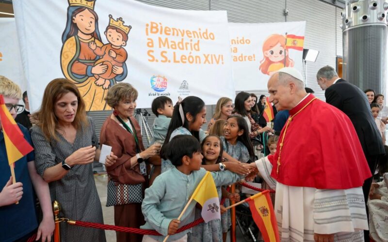 España: El Papa desafía a los jóvenes a cambiar la historia con amor