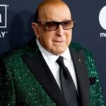 Fallece a los 94 años Clive Davis, productor musical y ejecutivo galardonado con el Grammy