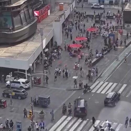 Un tiroteo en Times Square dispersa a la multitud tras el desfile de los Knicks