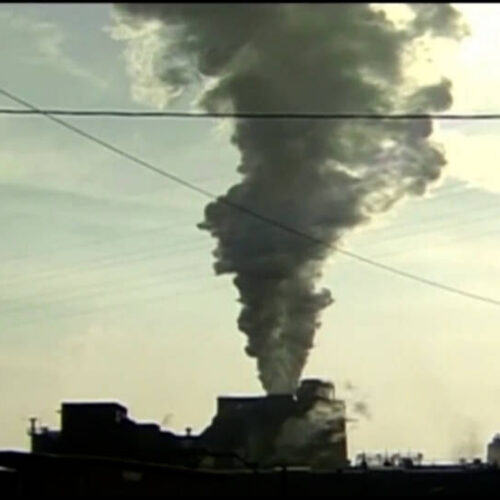 Tribunal federal bloquea intento de Trump de revertir límites a la contaminación por hollín