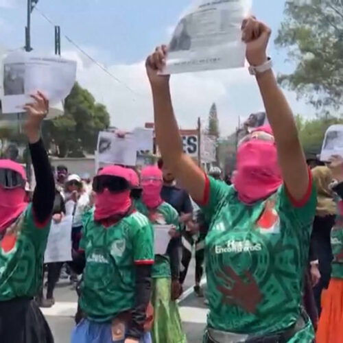 México es escenario de protestas durante el inicio de la Copa Mundial de la FIFA