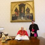 Papa urge desarmar la IA