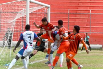 Fútbol salvadoreño: Águila y Firpo empatan en un deslucido encuentro