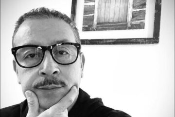 La sencillez como revelación: una lectura de Ya es suficiente, de Grego Pineda