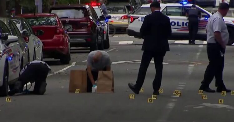 Una víctima falleció tras un tiroteo en el que dos personas recibieron disparos en el barrio de Shaw