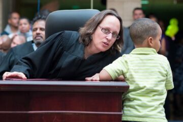 Ningún niño debería enfrentarse solo a un tribunal de inmigración