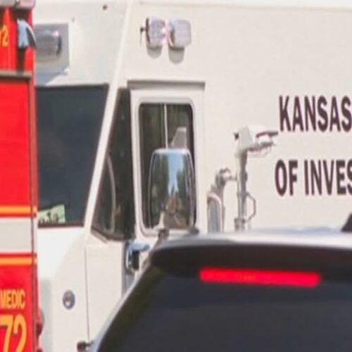 Padre de Kansas mata a sus 4 hijos y a su esposa antes de quitarse la vida, según las autoridades