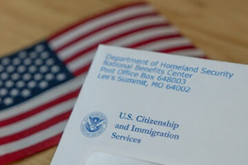 ¿Por qué el retraso en las solicitudes del USCIS se está haciendo aún mayor?