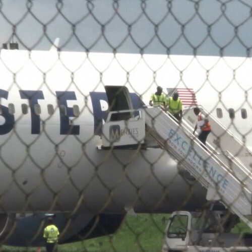 Liberia recibe a 20 inmigrantes de “terceros países” deportados de EE.UU.